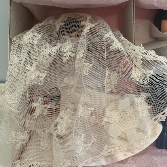 MADAME ALEXANDER MINT EXTREMELY RARE 10” DOLL SET - Picture 4 of 16